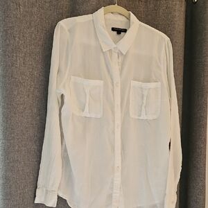 Banana Republic White Casual Button Down Shirt